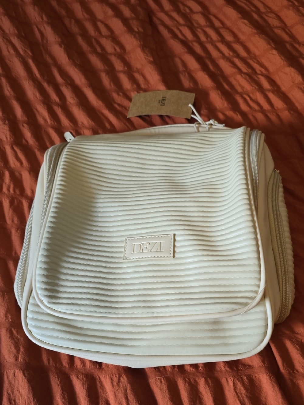 DEZI Cream Quilted Cosmetic Travel Case